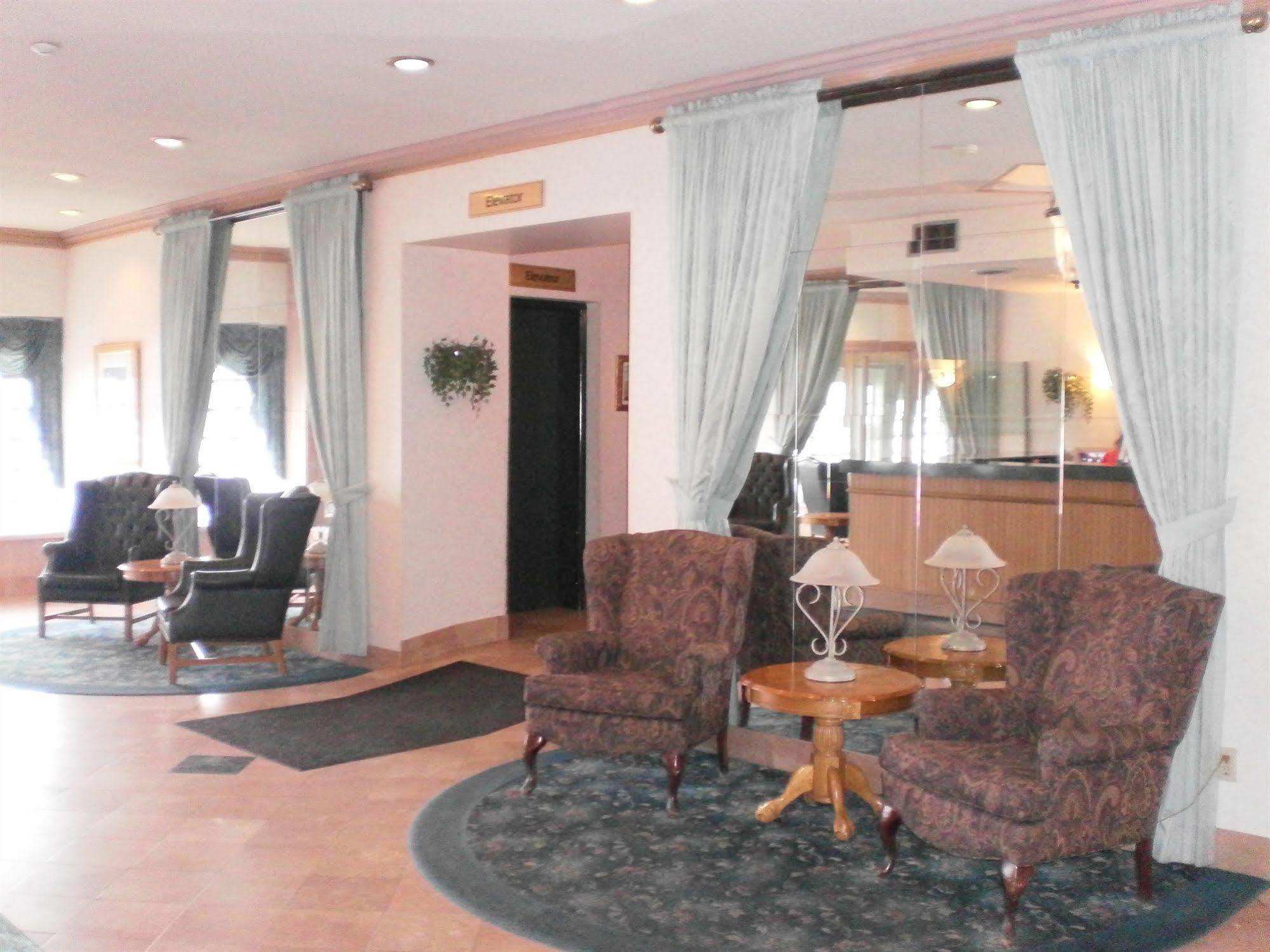 Royal Inn And Suites At Guelph Ngoại thất bức ảnh